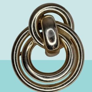 Vtg MONET signed Gold-Tone Interlocking Circles Hollow Tube Brooch Pin abstract